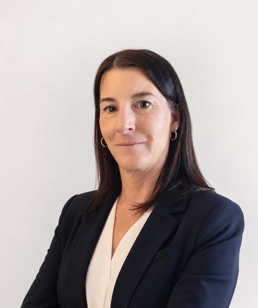 Celine Maurer - Terapeuta/Konsultant PsychoterapeutycznySuperwizja KlinicznaPraktyk EMDR - Dublin